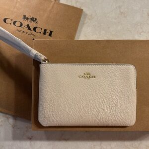 BRAND NEW Cream Coach Wallet